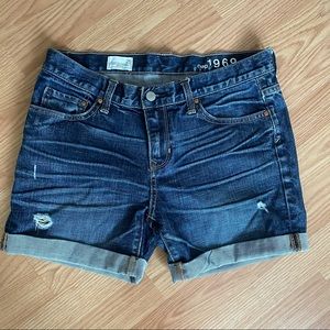 Gap Sexy Boyfriend Short
